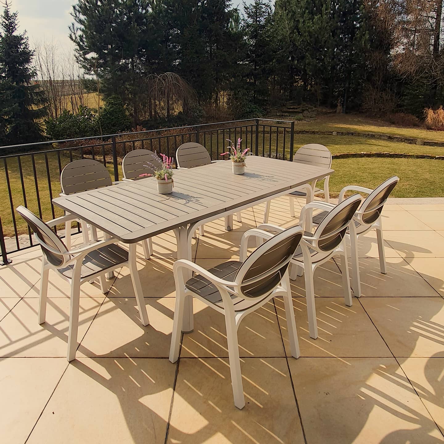 Zestaw ogrodowy PALMA/ALLORO - 8+1 Bianco Tortora - stół 210-280 cm - NARDI zdjęcie realizacji 2