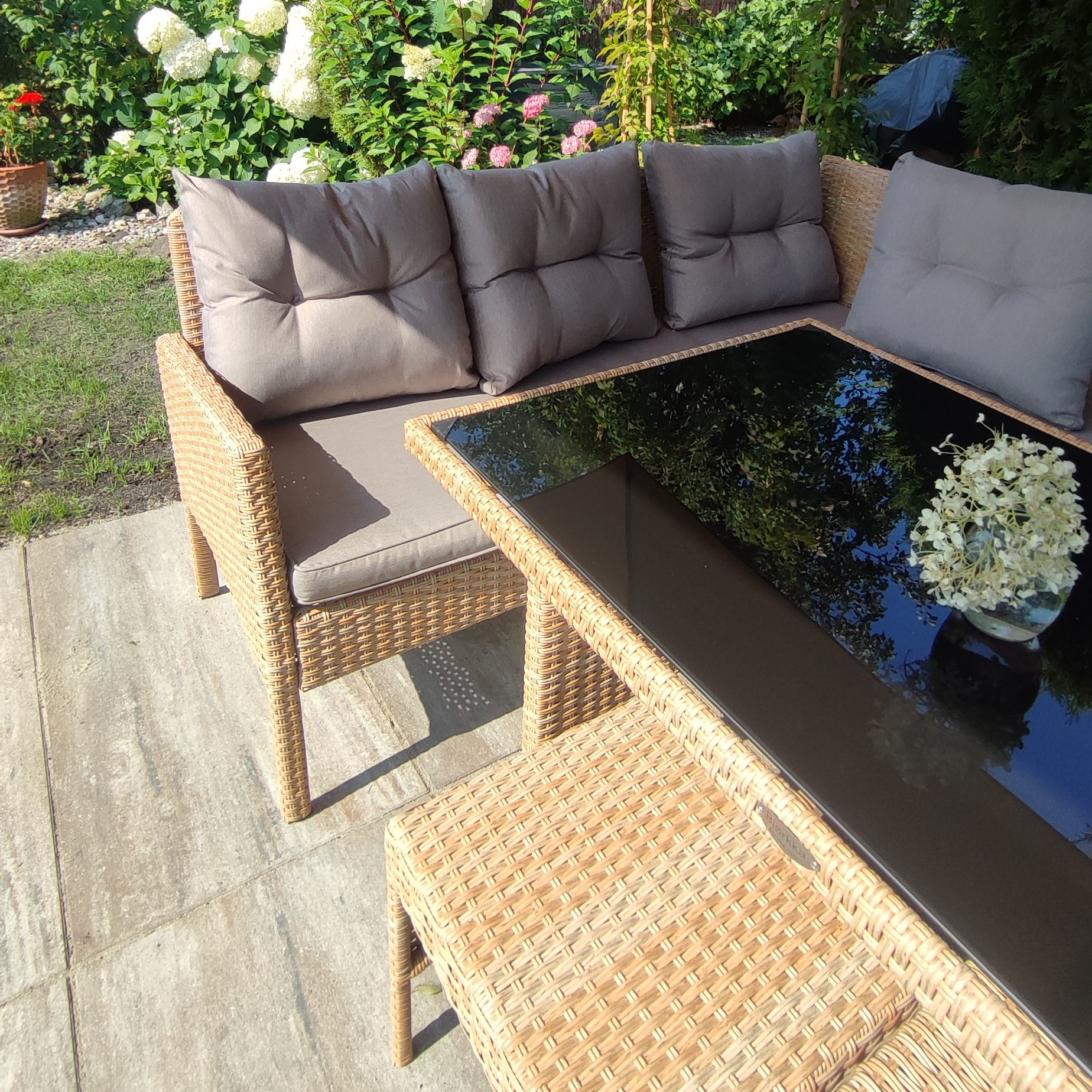 Narożnik z technorattanu CORTINA Beige zdjęcie realizacji 4