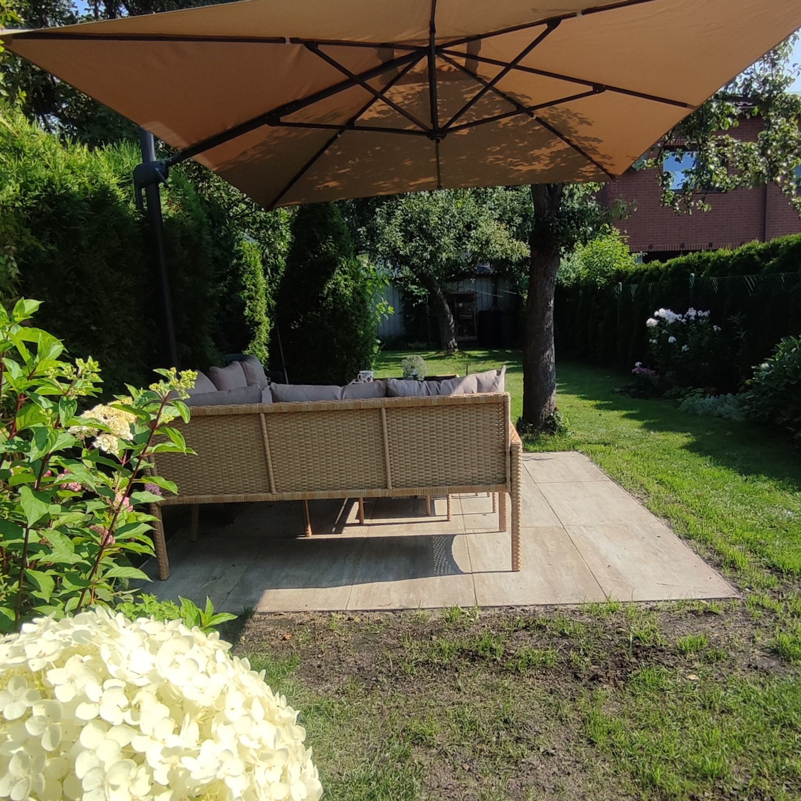 Narożnik z technorattanu CORTINA Beige zdjęcie realizacji 5