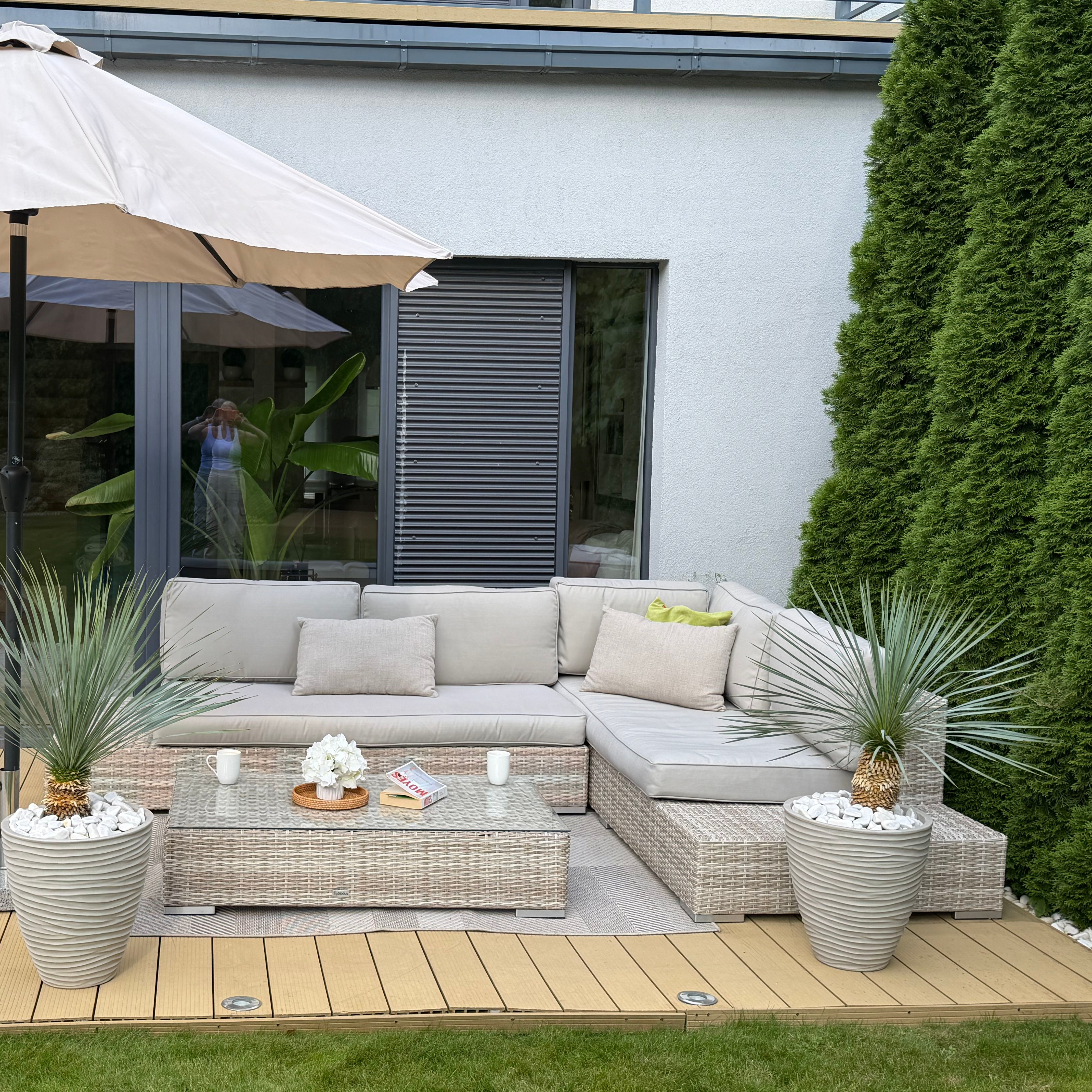 Narożnik z technorattanu VERONA Beige zdjęcie realizacji 1