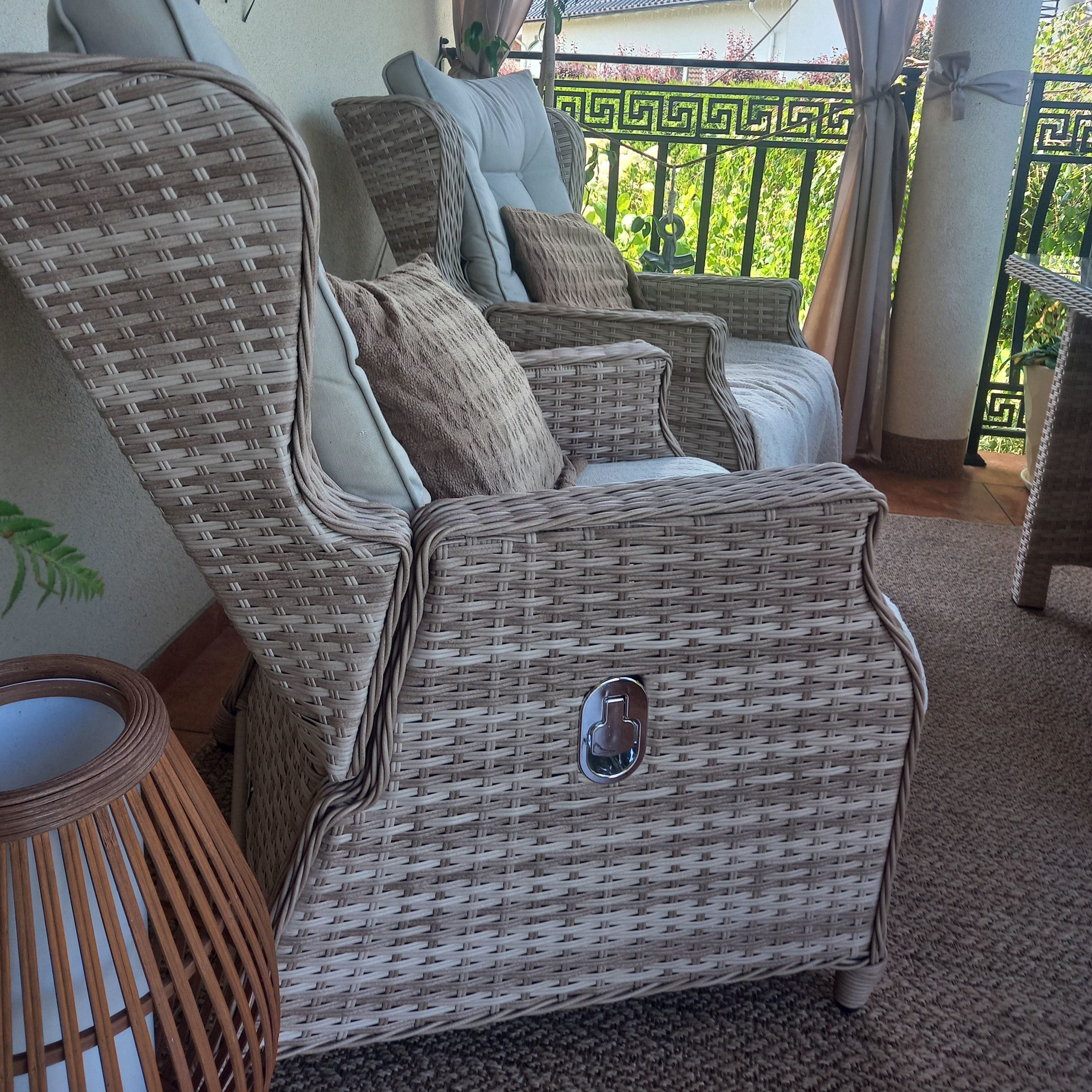 Meble technorattanowe BALTIMORE DINING + PUFY Beige zdjęcie realizacji 1