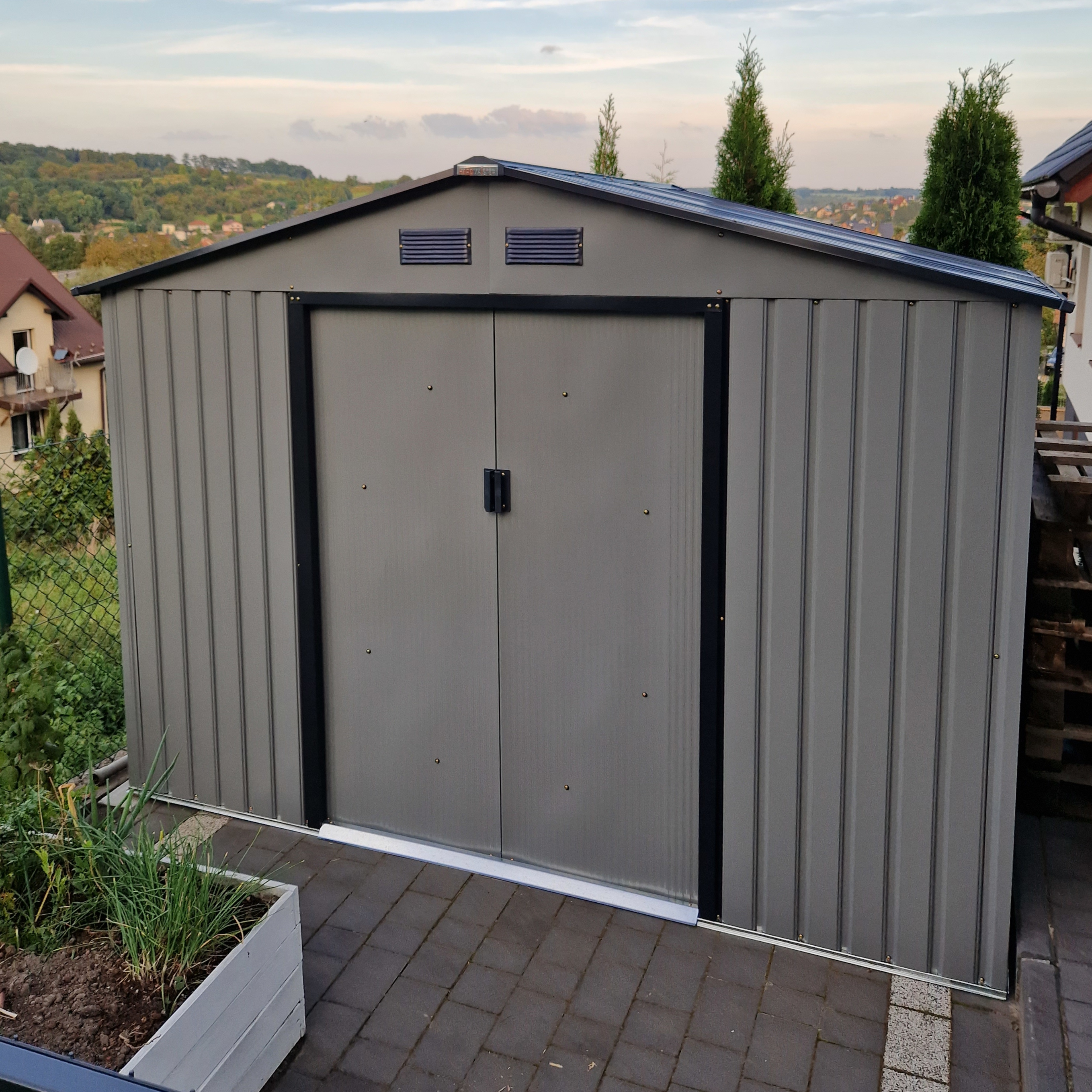 Domek narzędziowy HUDSON 277x191cm Light Grey - Hardmaister zdjęcie realizacji 1