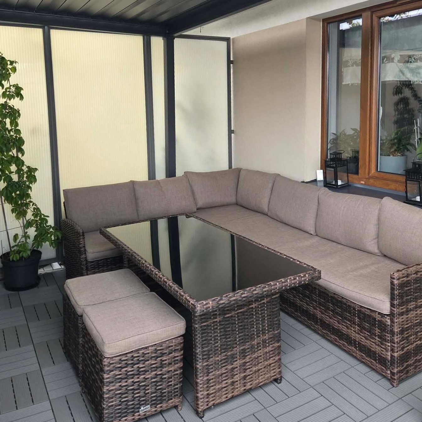 Narożnik technorattanowy SALO + PUFY Brown zdjęcie realizacji 5