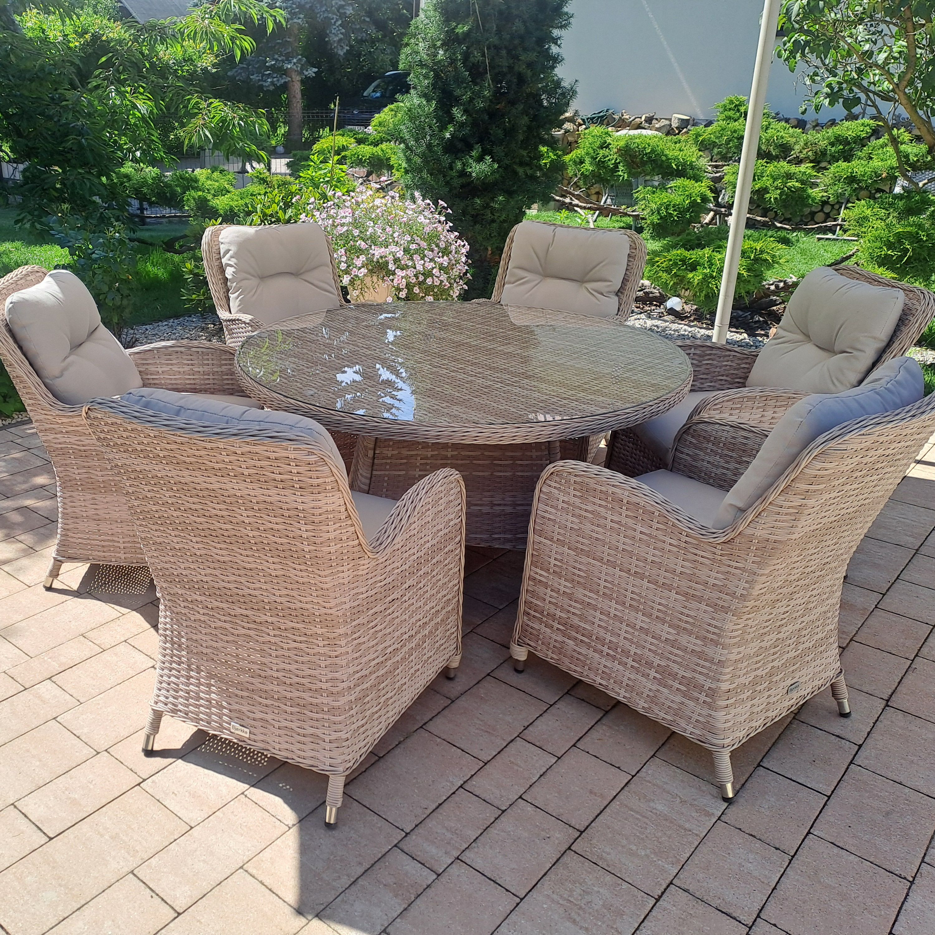 Meble z technorattanu BARCELONA 6+1 Beige zdjęcie realizacji 2