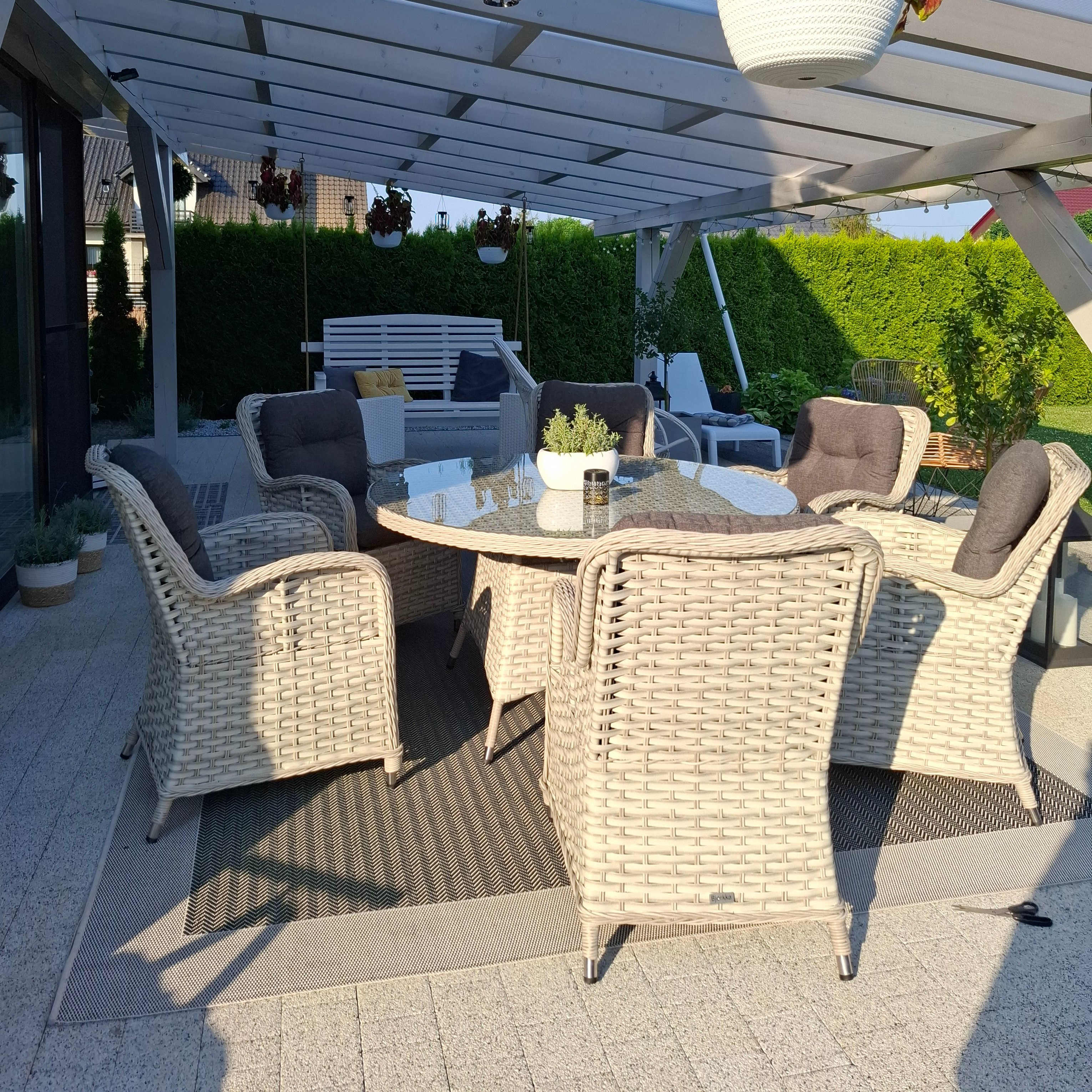 Meble z technorattanu BARCELONA 6+1 Melange White zdjęcie realizacji 2