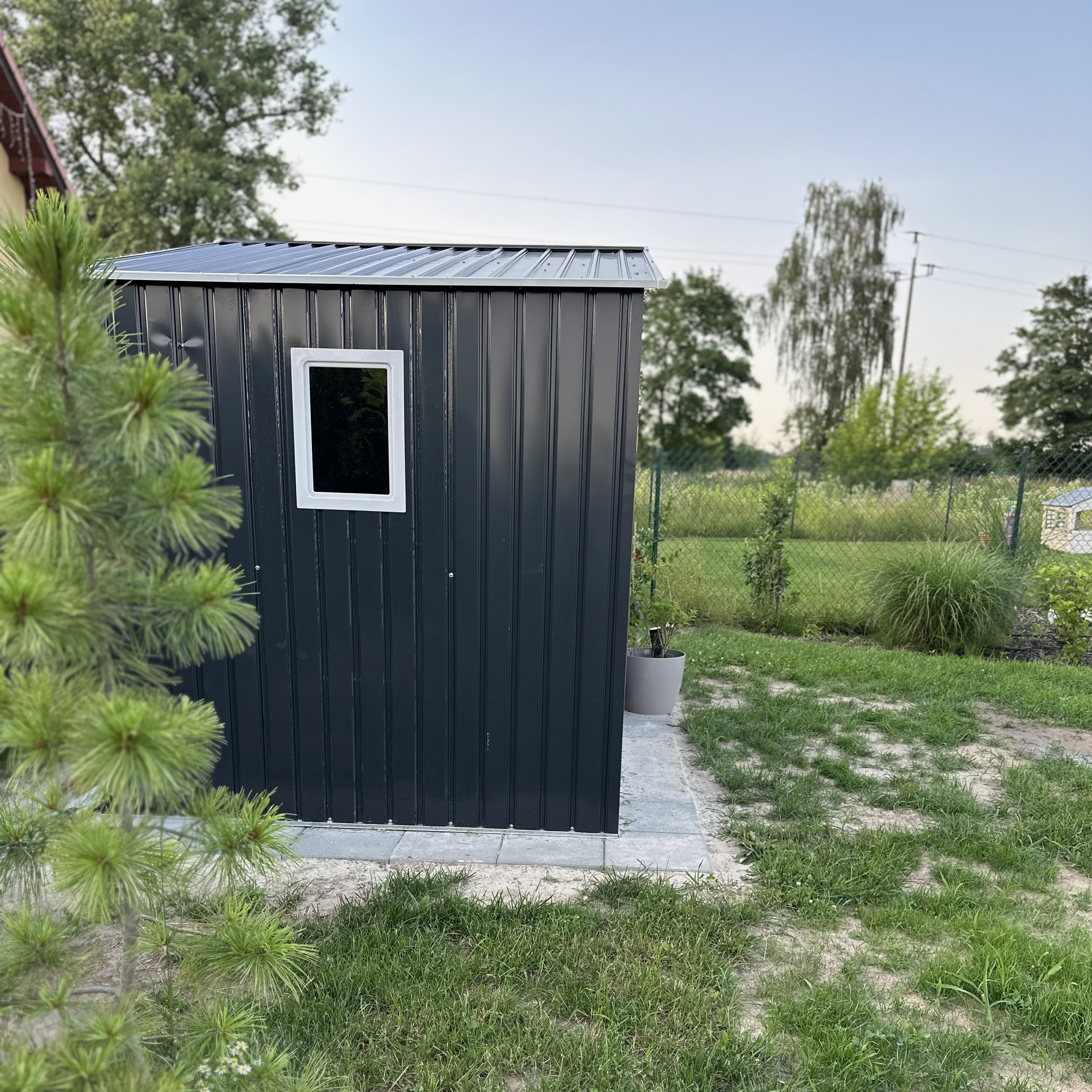 Domek narzędziowy FALCON 340x194cm Cold Grey - Hardmaister zdjęcie realizacji 2