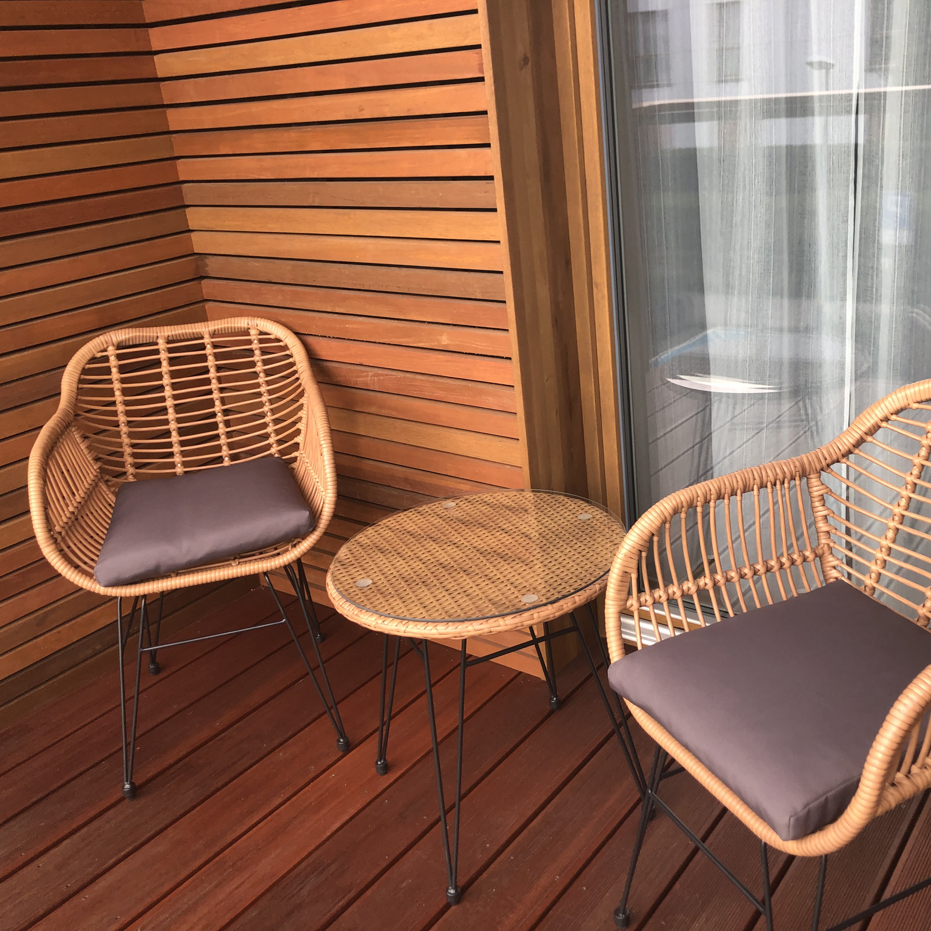 Stół i krzesła na balkon KUBU 2+1, Beige - Bjørkka zdjęcie realizacji 2