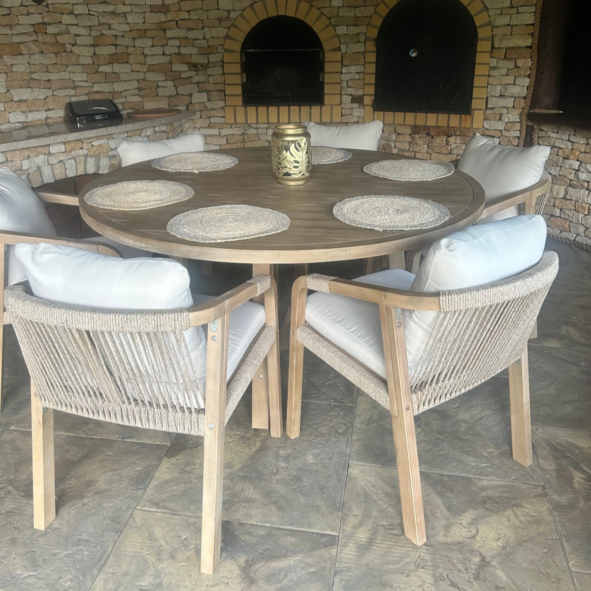 Stół okrągły z krzesłami MARIGOLD 6+1 Round - FURRORE zdjęcie realizacji 1