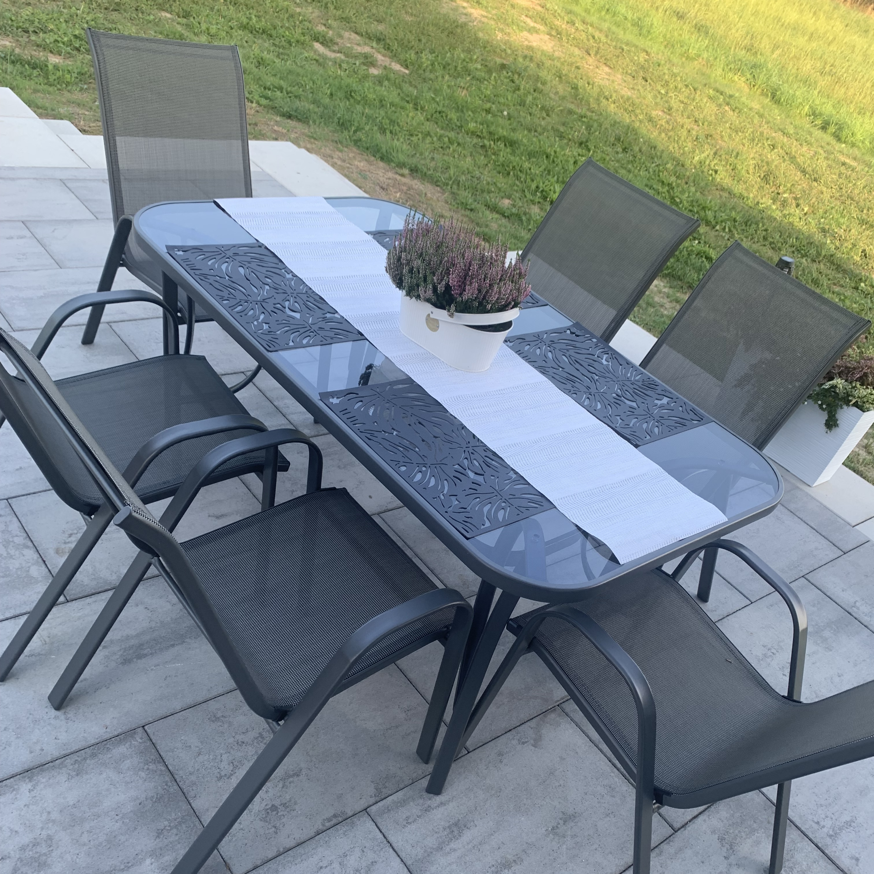 Zestaw mebli ogrodowych BOLOGNA 6+1 Light Grey zdjęcie realizacji 3