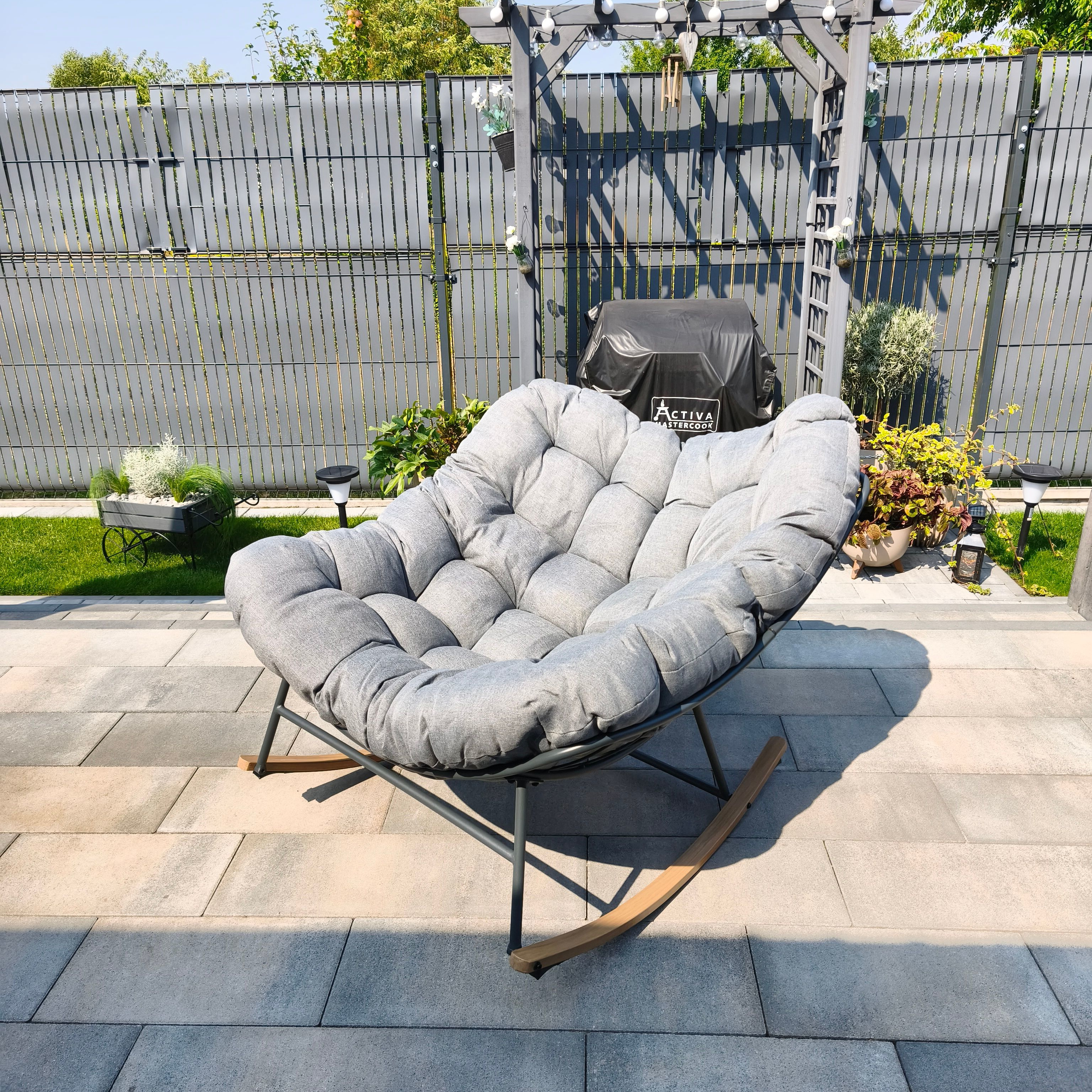 Fotel bujany RONDA Dark Grey - Bjørkka zdjęcie realizacji 1