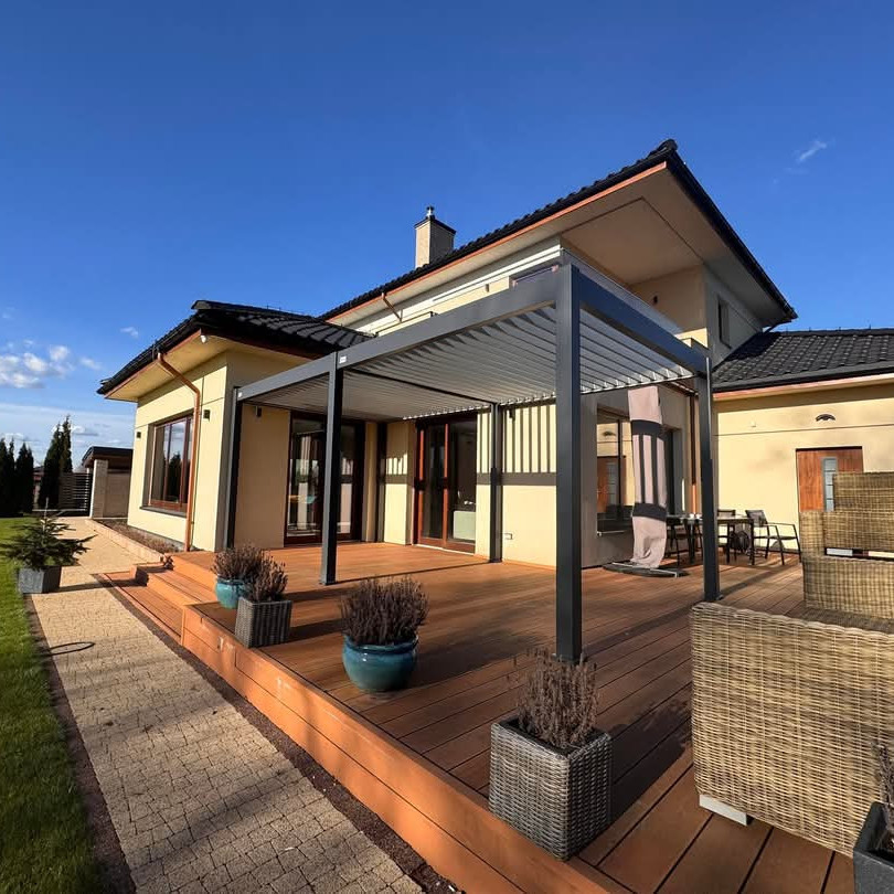 Pergola aluminiowa na ogród ELEGANCE 3x6 Anthracite/Light Grey - Gutroof zdjęcie realizacji 7