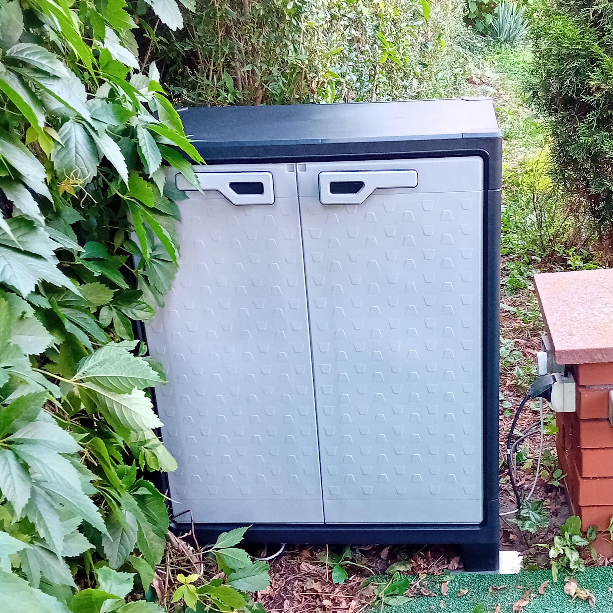 Szafka narzędziowa Keter/Kis TITAN LOW CABINET zdjęcie realizacji 1