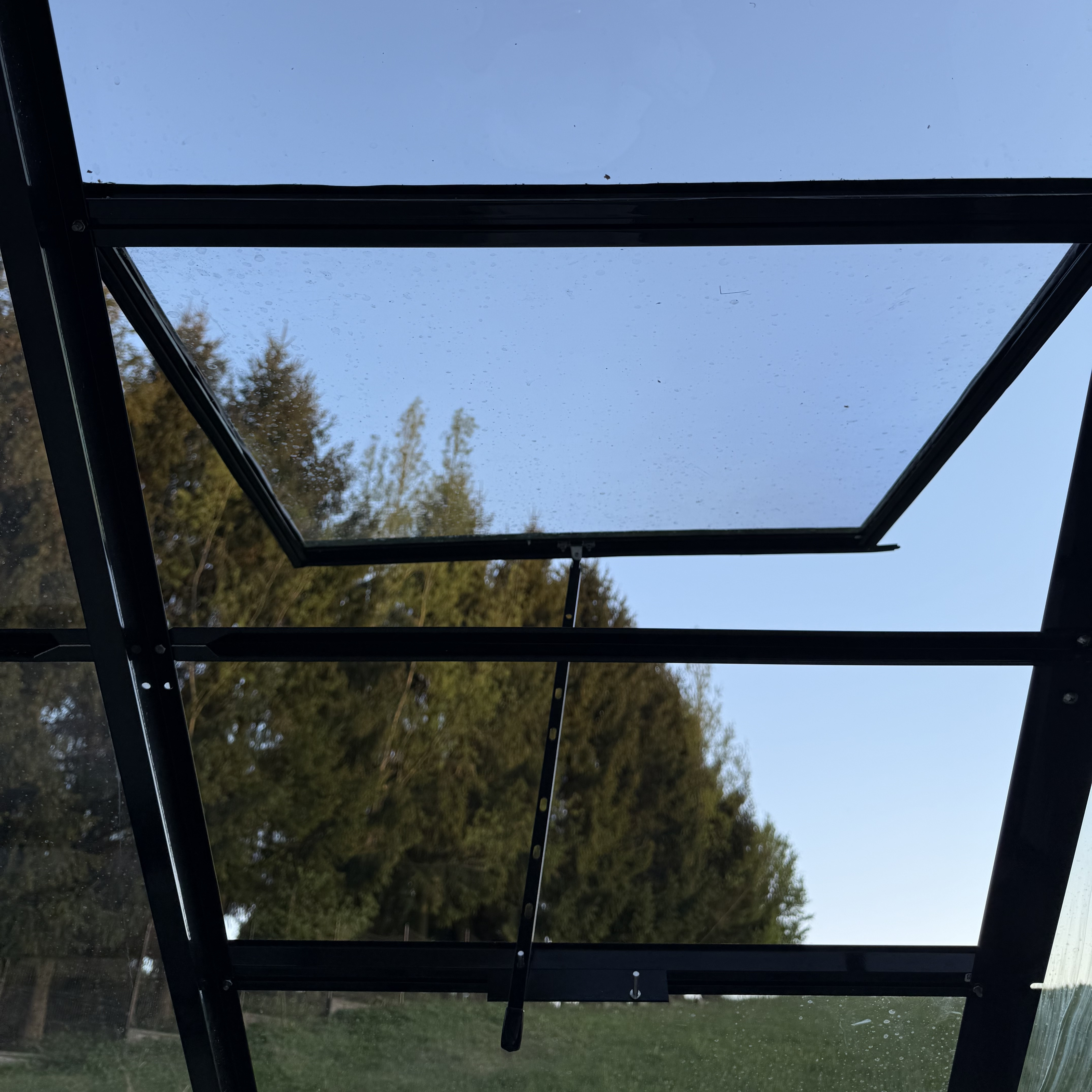 Szklarnia poliwęglanowa PREMIUM Solid PC 278x278cm Black - Cultivo zdjęcie realizacji 8