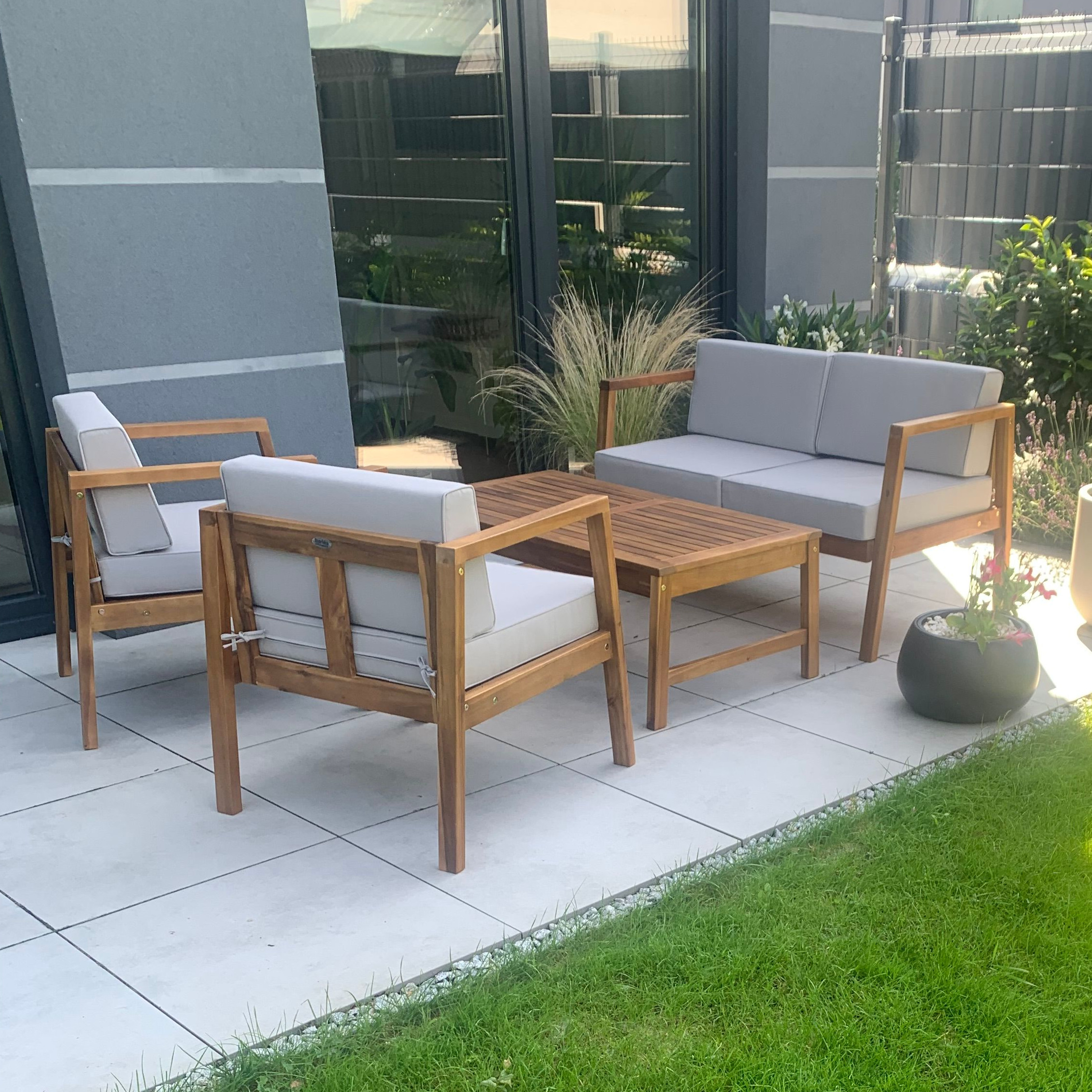 Zestaw mebli wypoczynkowych MALMO CAFFE Acacia Wood - Bjørkka zdjęcie realizacji 11