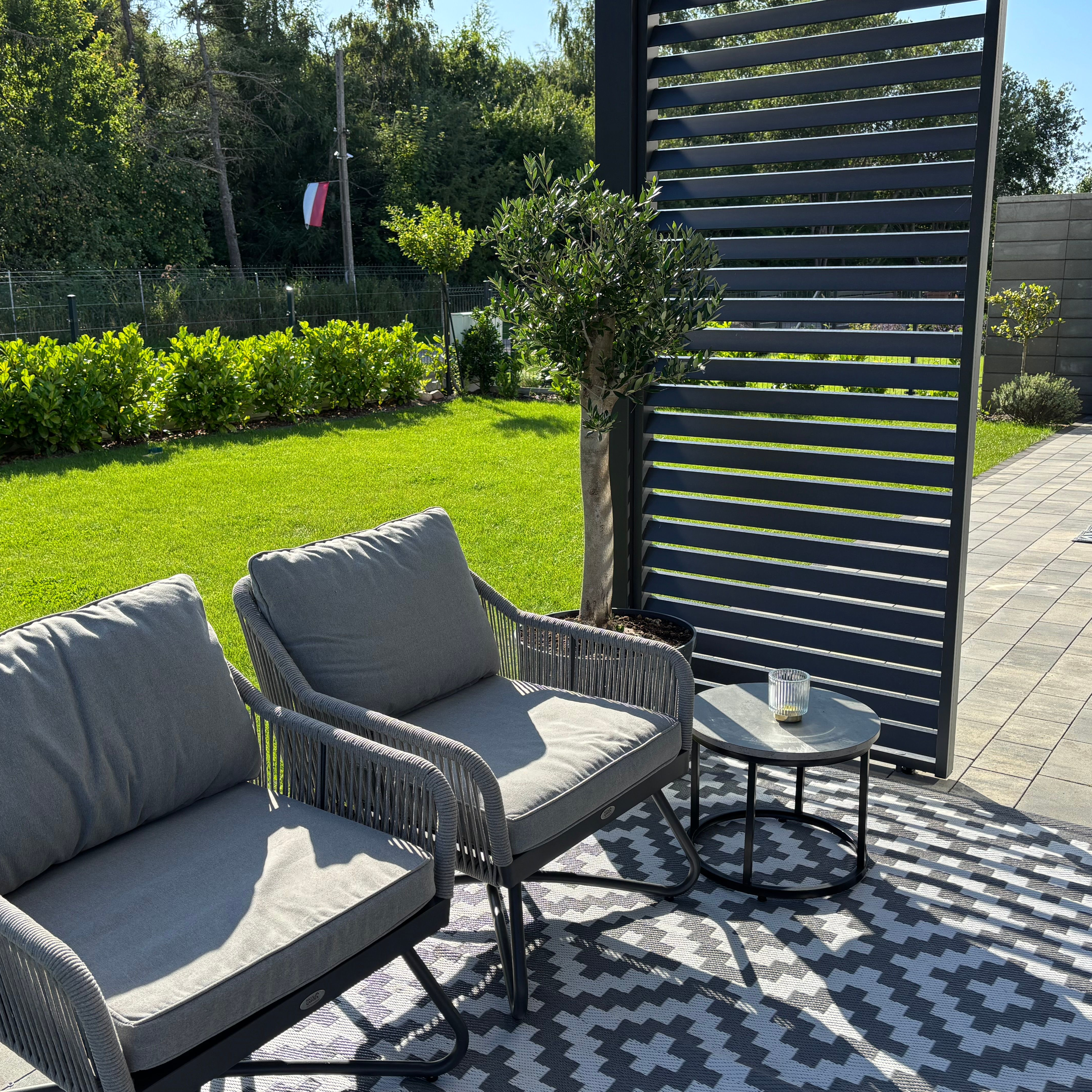 Dywan na taras 180x270cm Scandi Grey - MOODME zdjęcie realizacji 4