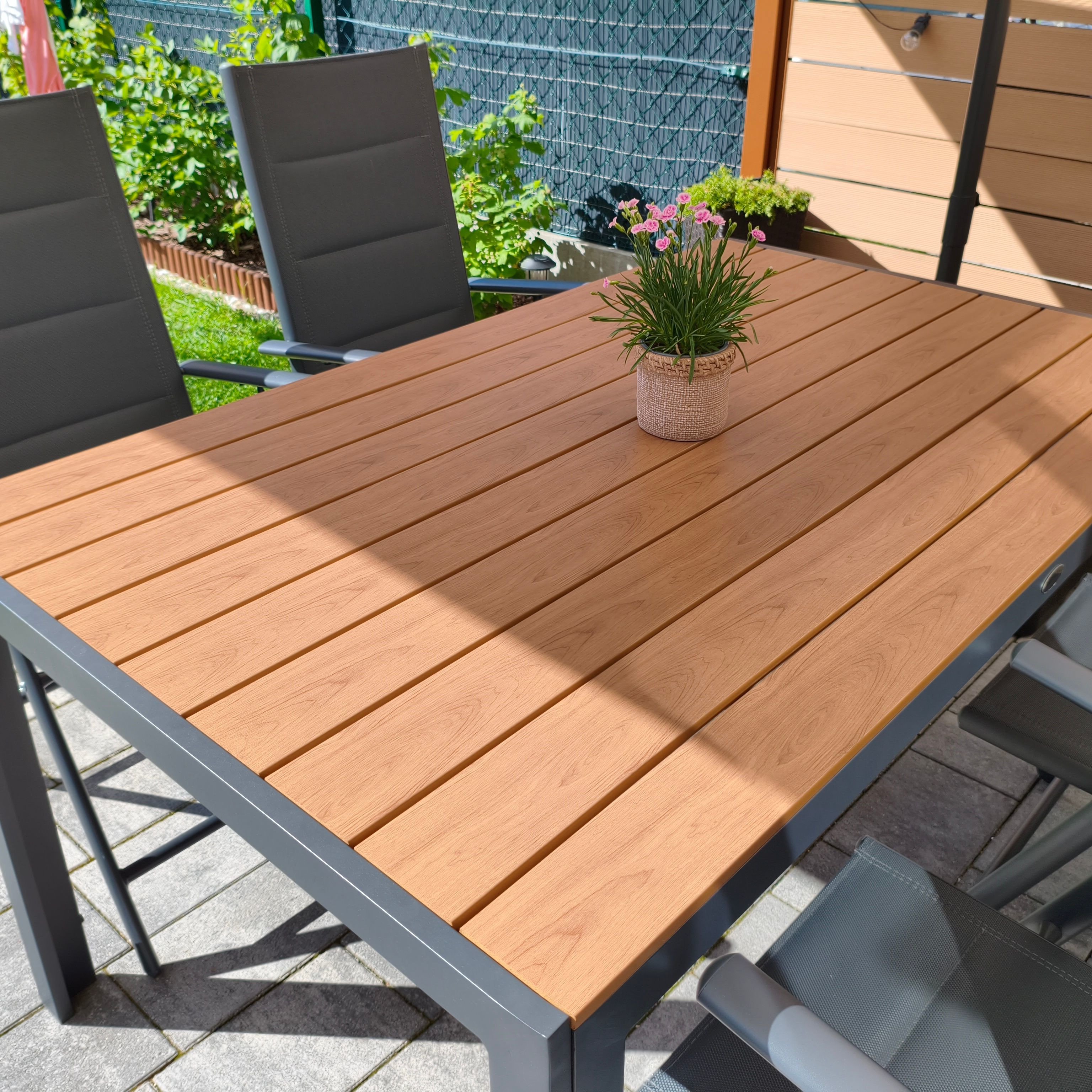 Zestaw mebli ogrodowych SYDNEY 6+1 Dark grey / Teak zdjęcie realizacji 5