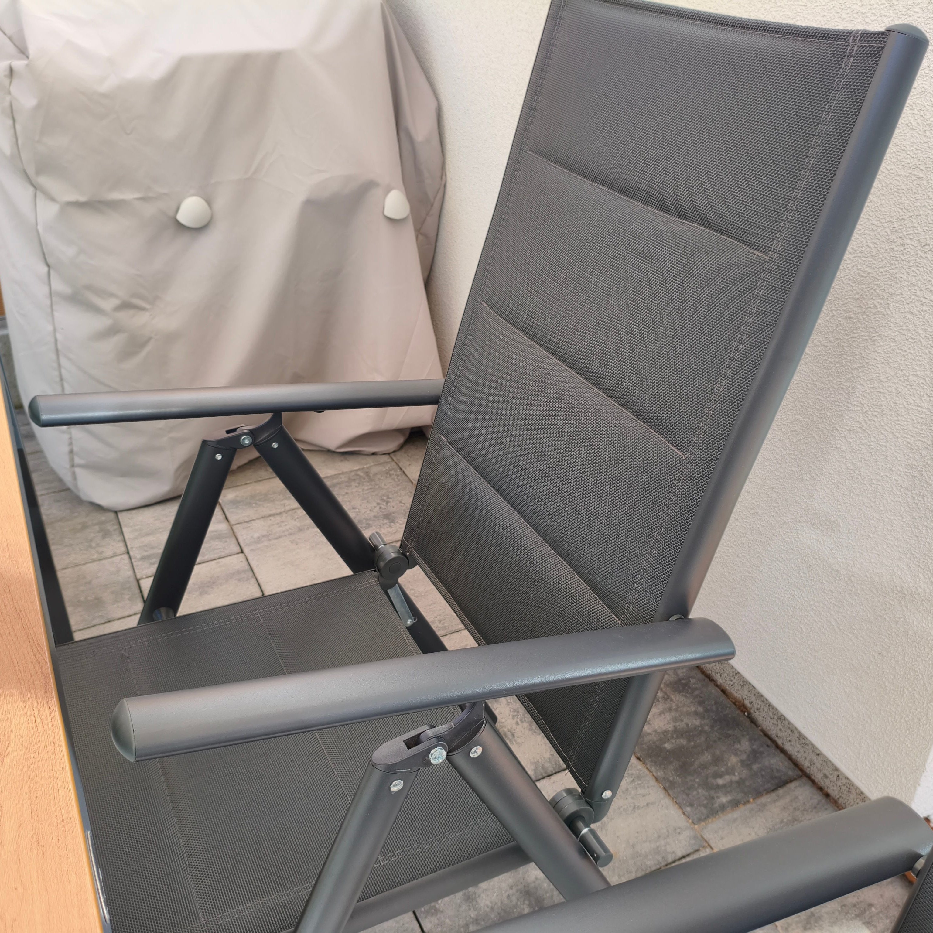 Zestaw mebli ogrodowych SYDNEY 6+1 Dark grey / Teak zdjęcie realizacji 6