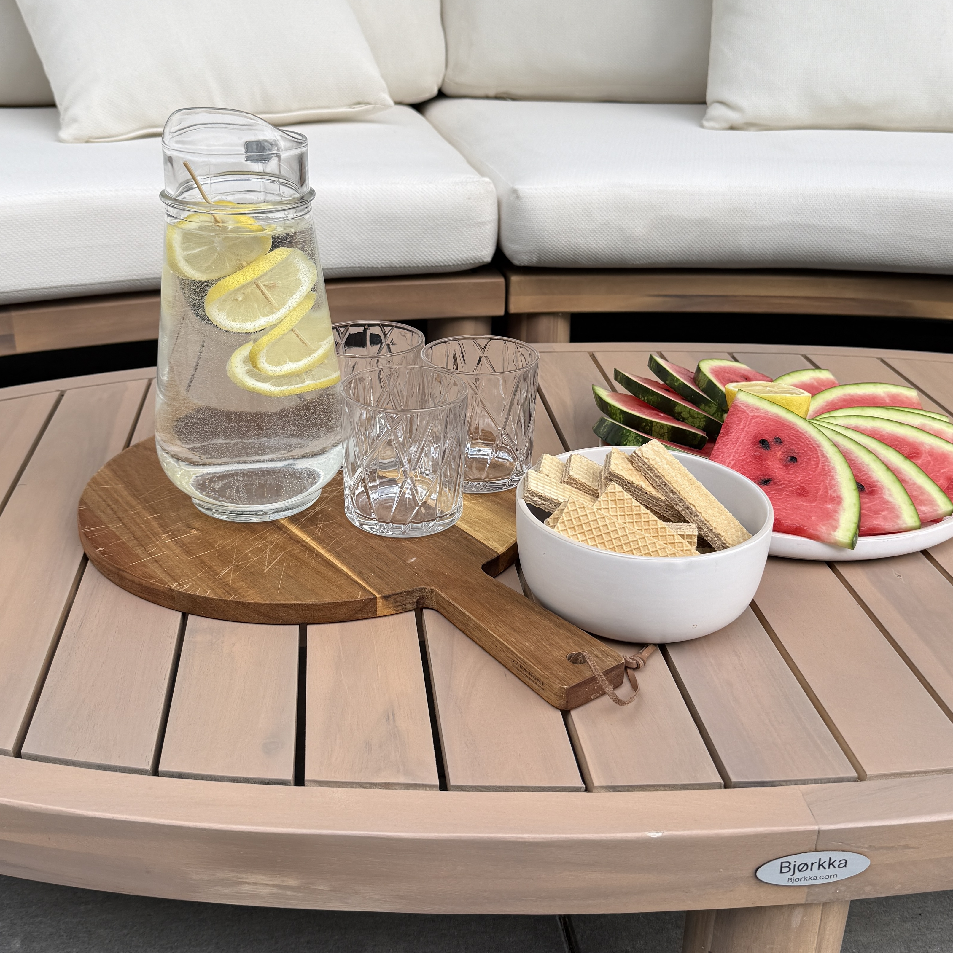 Narożnik ogrodowy z drewna akacjowego LUMIA CAFFE  Acacia Wood - Bjørkka zdjęcie realizacji 5