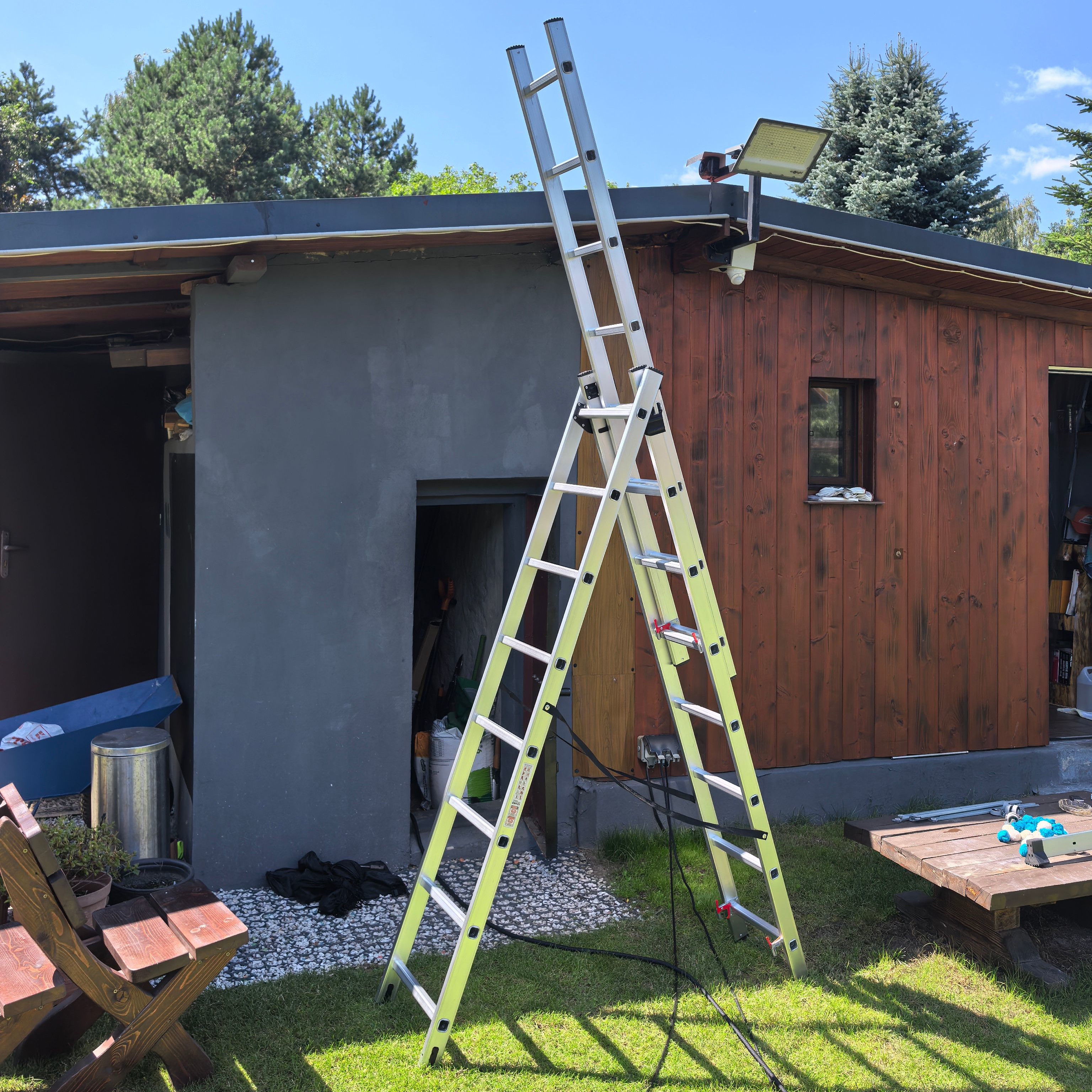 Wielofunkcyjna drabina aluminiowa 3x8 – HARDMAISTER zdjęcie realizacji 1