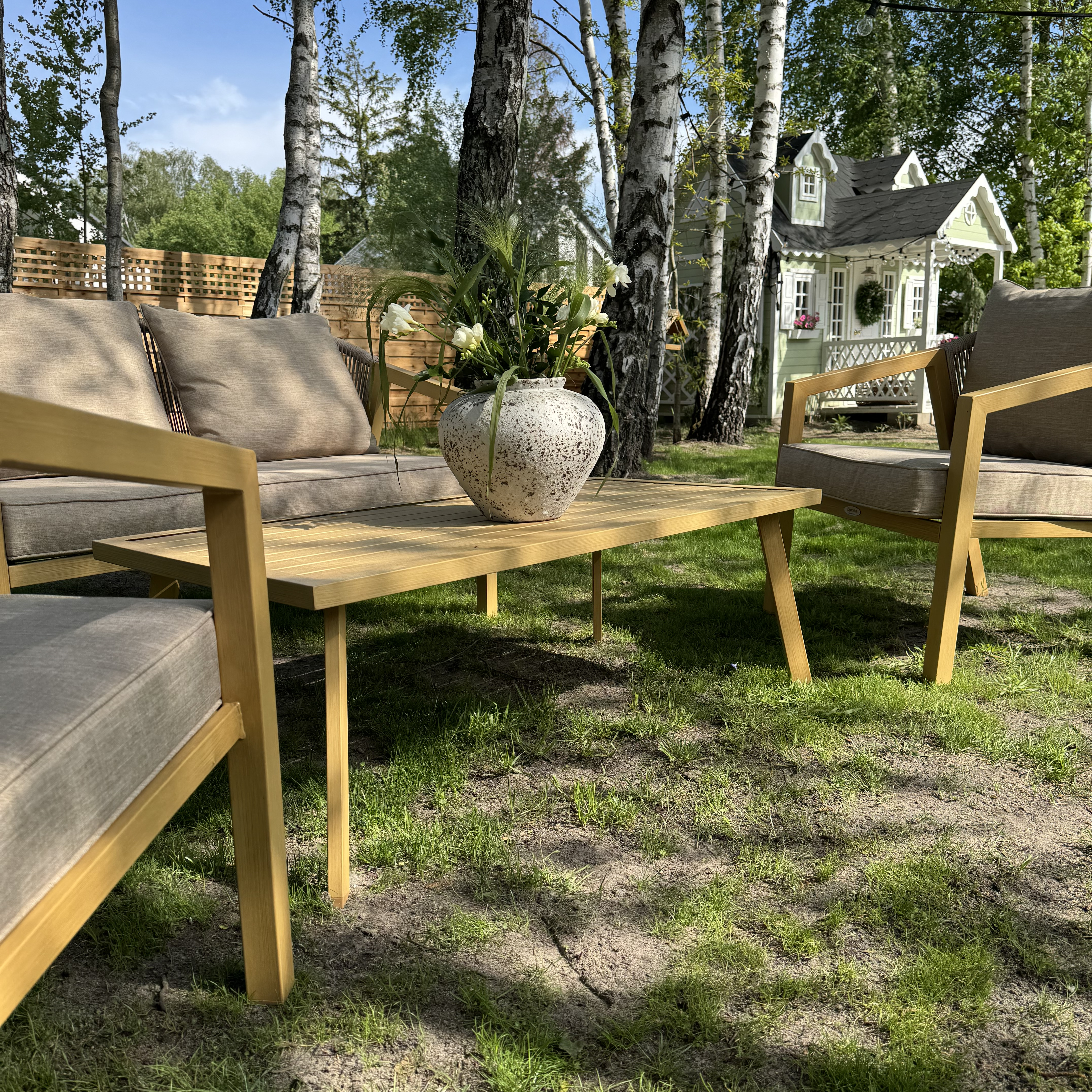 Zestaw tarasowy LOARA CAFFE  WOOD LOOK - Bjørkka zdjęcie realizacji 5