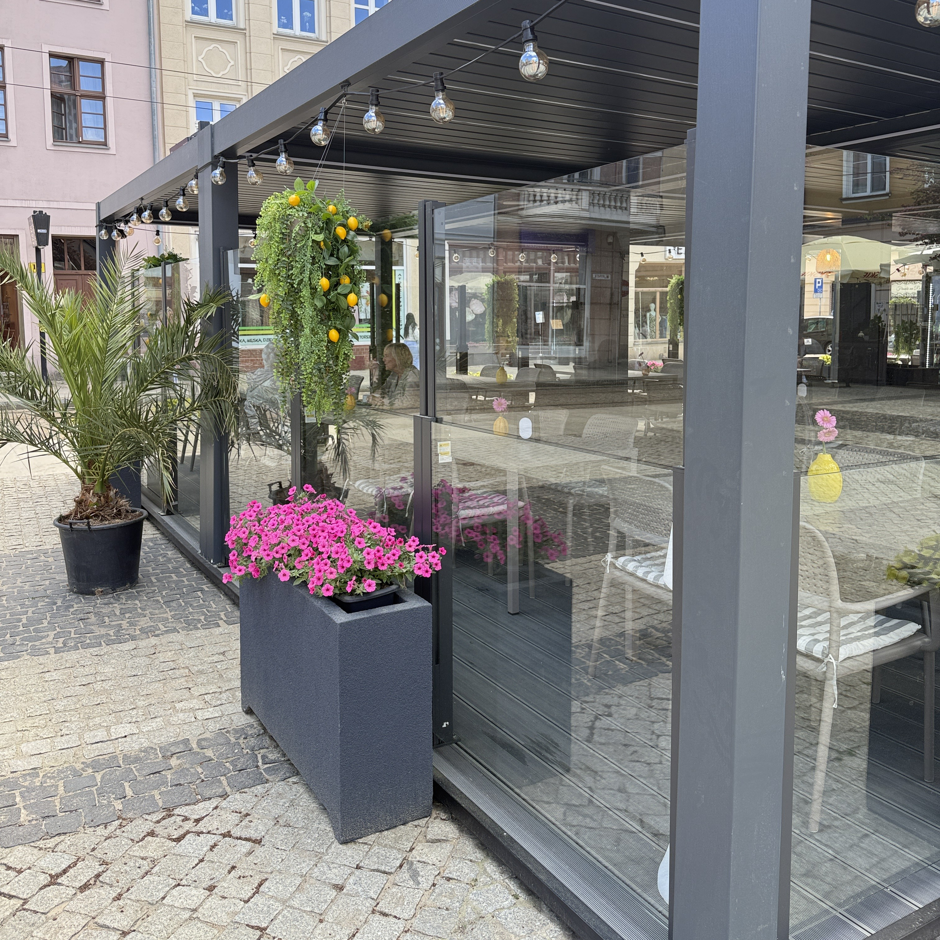 Ogrodzenie szklane 123 x 110 / 180 cm Anthracite - GUTROOF zdjęcie realizacji 1