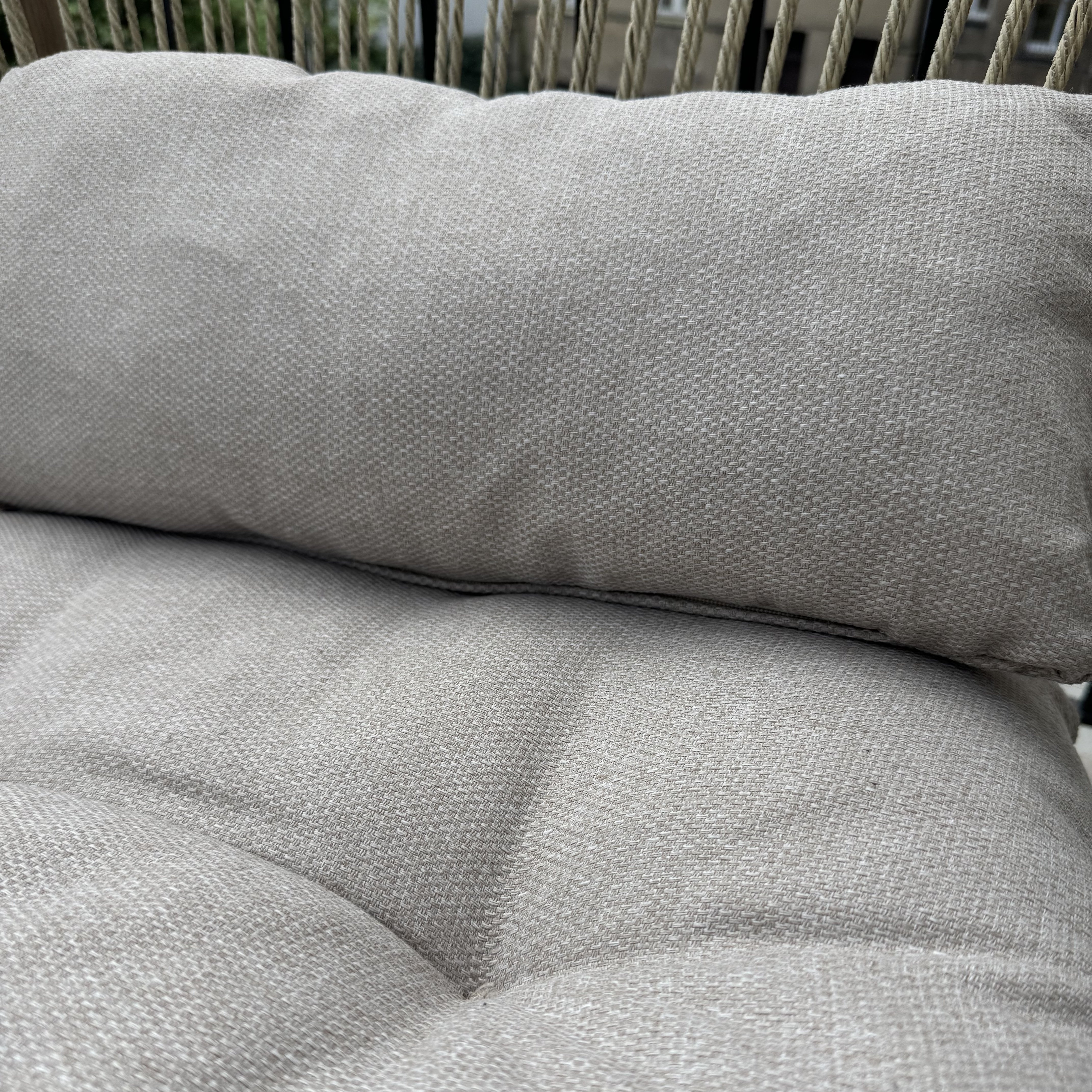 Komplet mebli na ogród GALLA 2+1 Light Beige - Bjørkka zdjęcie realizacji 12