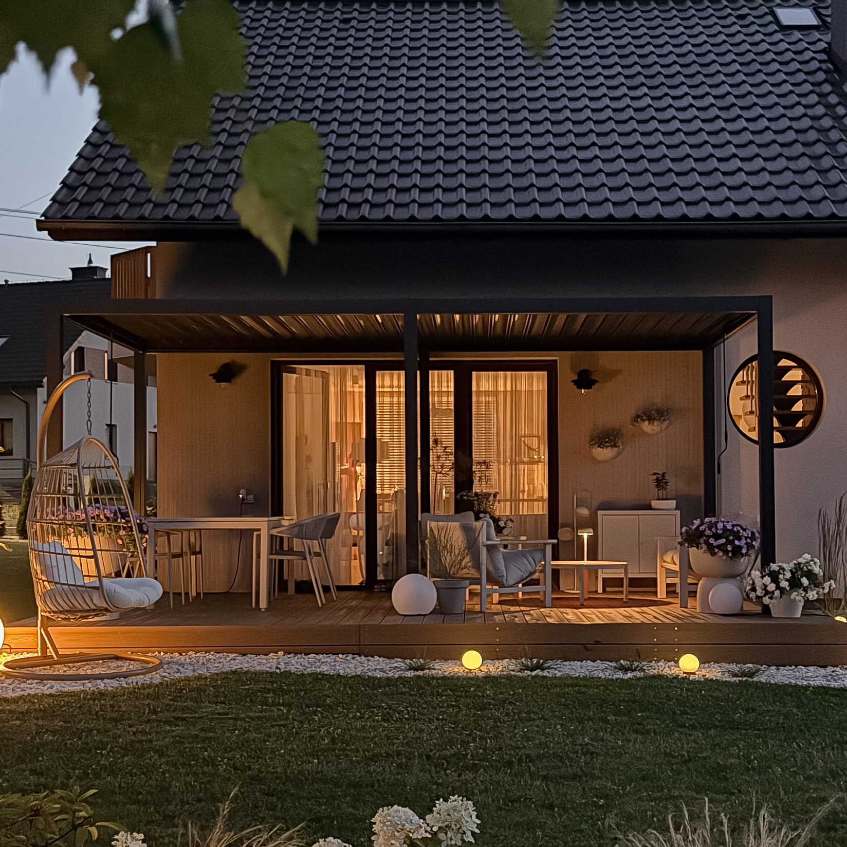 Pergola ogrodowa PRIMARY 3x5.8 Anthracite - Gutroof zdjęcie realizacji 4