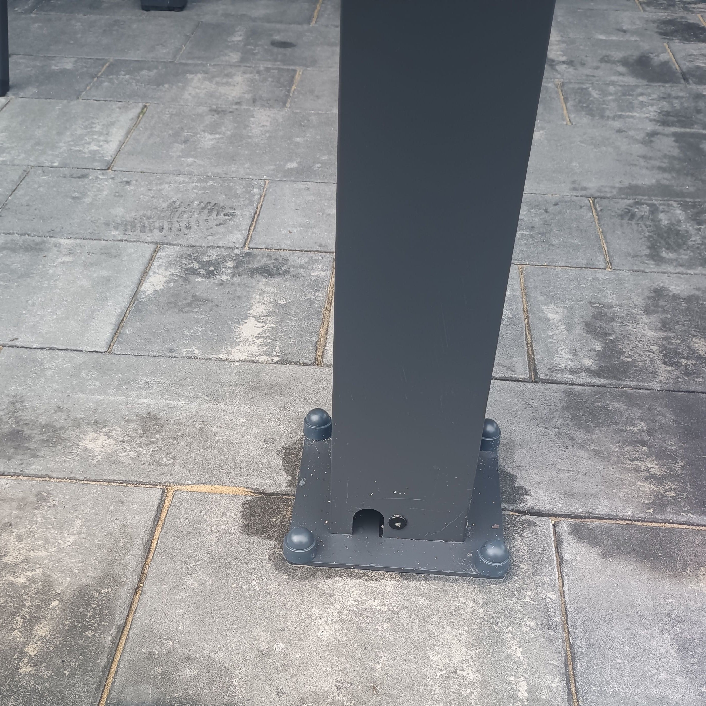 Pergola ogrodowa PRIMARY 3x5.8 Anthracite - Gutroof zdjęcie realizacji 15