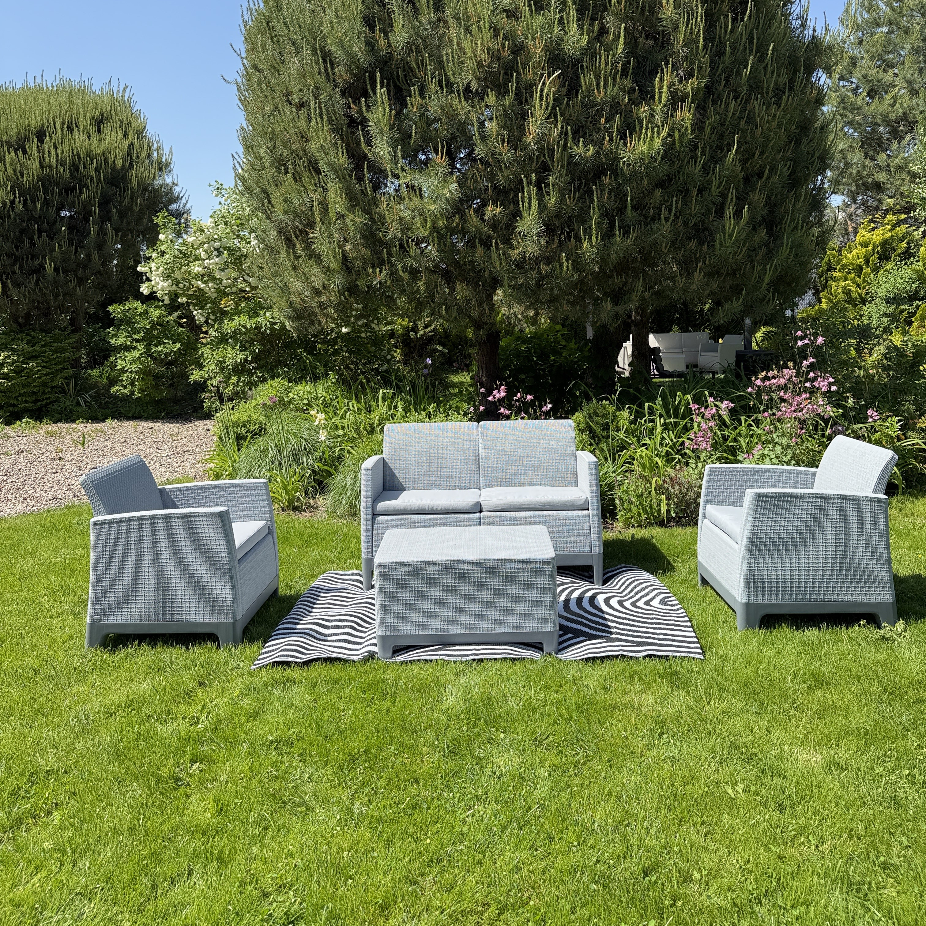 Zestaw tarasowy SCANDI FORMA SET 2 Grey – Keter zdjęcie realizacji 6