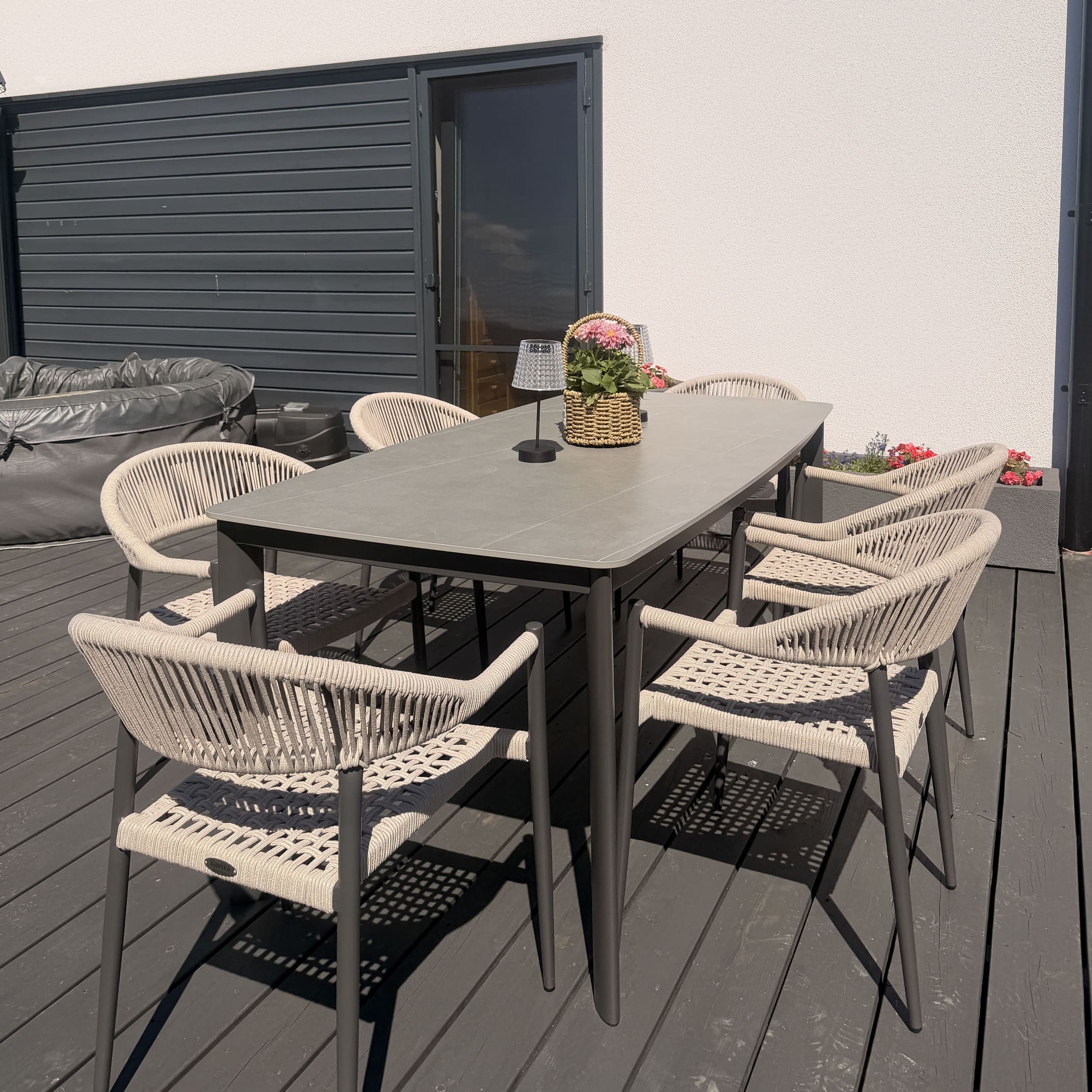 Zestaw jadalniany na taras ARDEN 6+1 Nature/Dark Grey - Bjørkka zdjęcie realizacji 1