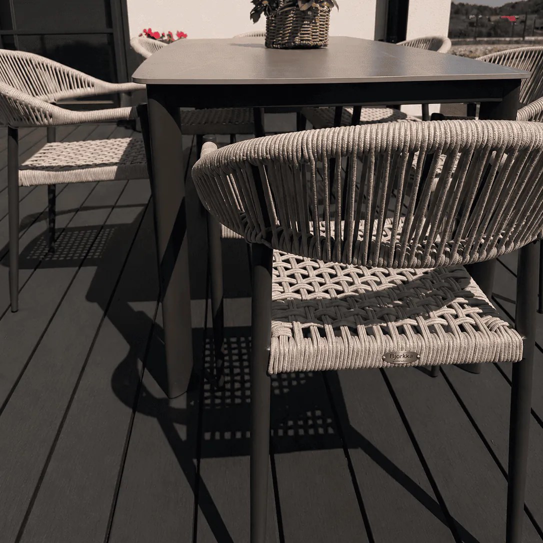 Zestaw jadalniany na taras ARDEN 6+1 Nature/Dark Grey - Bjørkka zdjęcie realizacji 2