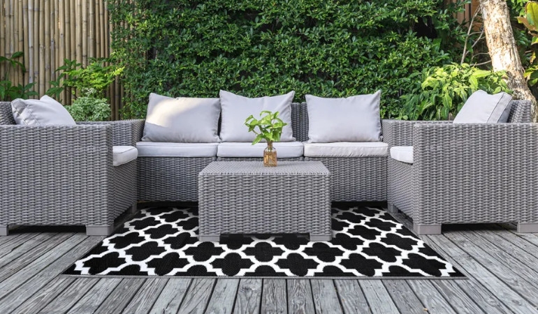 Dywan na taras 120x180cm Agenda Black - MOODME