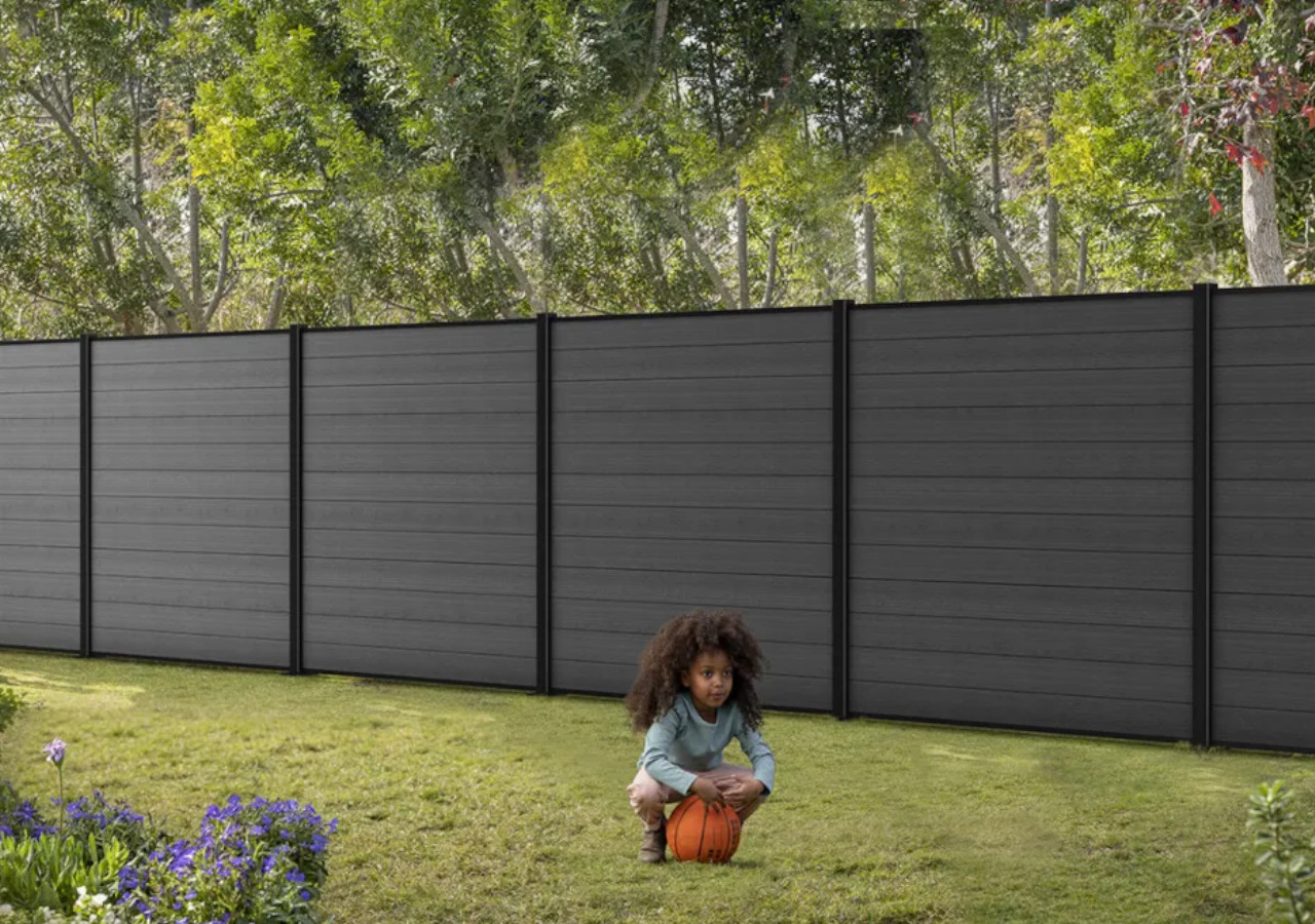 Płot ogrodowy szary 3,6m do mocowania na tarasie– Keter