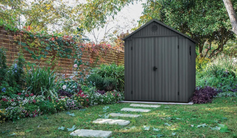 Domek narzędziowy DARWIN 6x6 zielony - Keter w ogrodzie