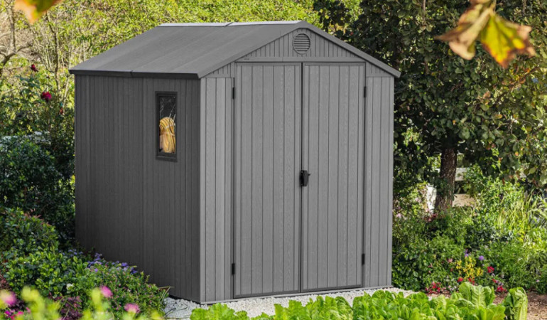 Domek ogrodowy DARWIN 6x8 Graphite - 190x244cm - KETER w ogrodzie