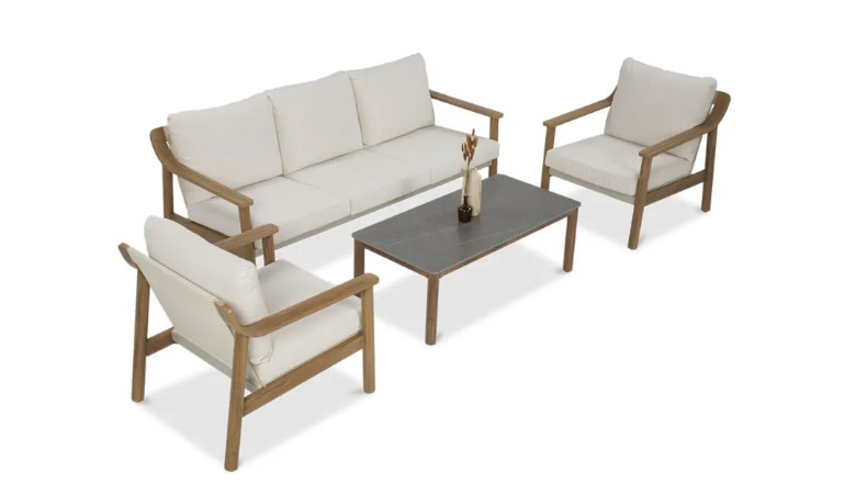 Zestaw mebli ogrodowych w ciepłych beżowych barwach, z wykończeniem, kt&oacute;re do złudzenia przypomina drewno